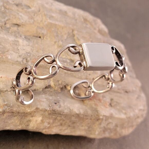 Vintage Sterling Open Scoll Work Engravable Cuff Bracelet - Picture 4 of 9